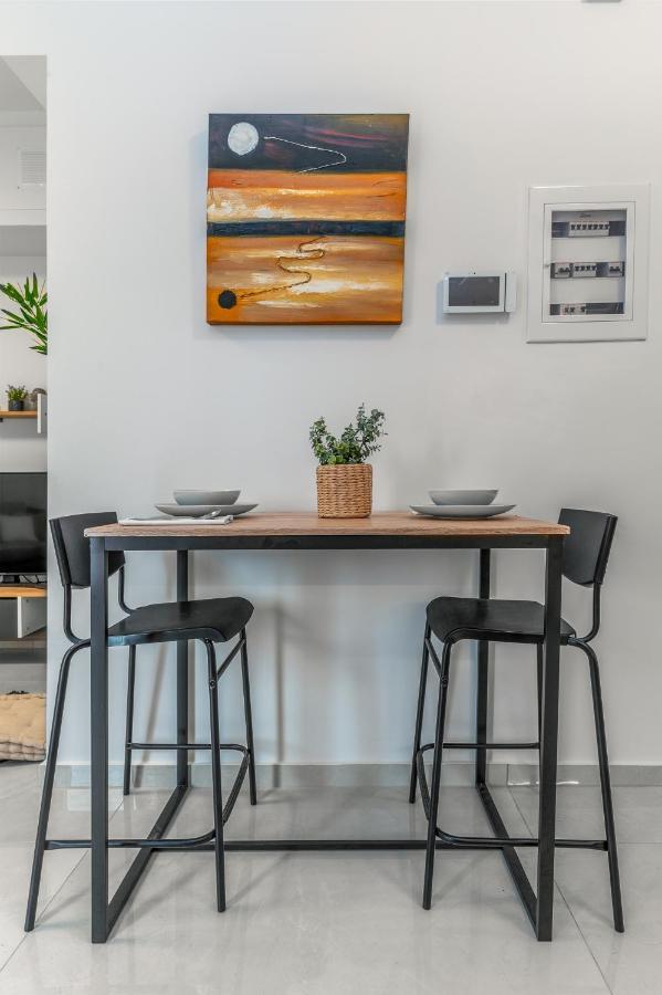Athena studio in Gazi Esterno foto
